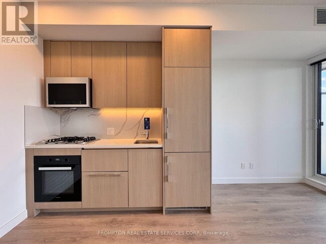 Building Photo - 75 Billes Hts