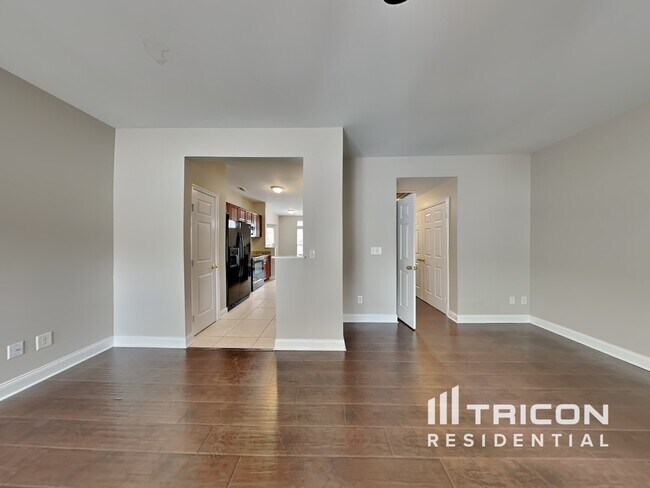Building Photo - 5113 Lakeridge Commons Drive Charlotte NC
