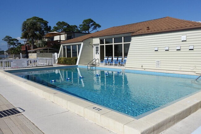 Foto del edificio - Beautifully remodeled 2 bedroom condo at w...