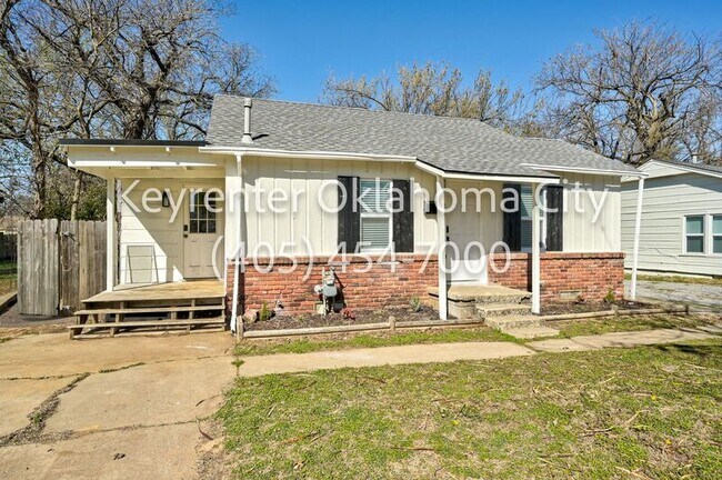 Foto del edificio - 4913 N Willow Ave