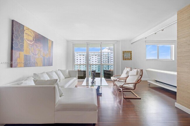 Foto del edificio - 19380 Collins Ave
