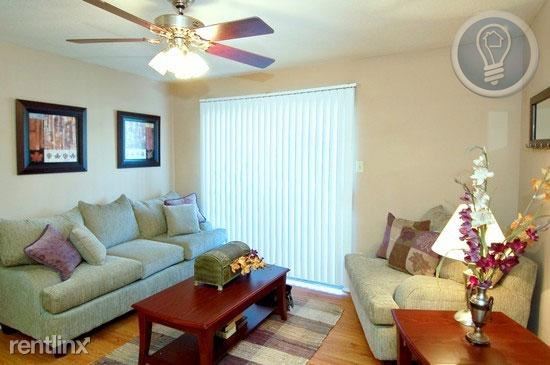 Foto del edificio - 1200 Sunrise Rd