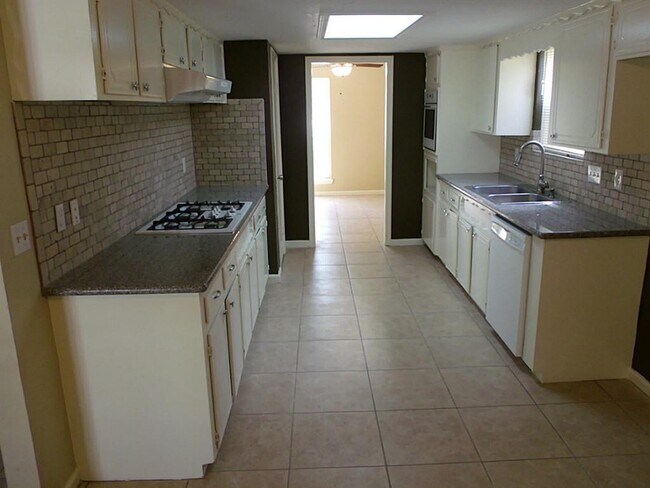 Foto del edificio - Home Kingwood