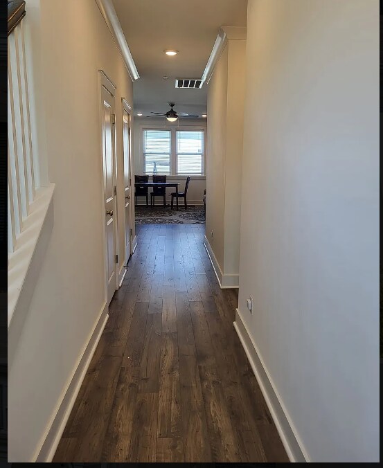 Foto del edificio - 372 Hammock Ln