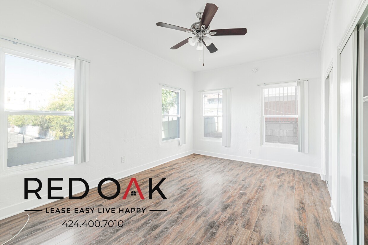 Foto principal - 921 S Bonnie Brae St