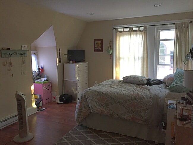 Foto del edificio - 133 East Mount Airy Avenue