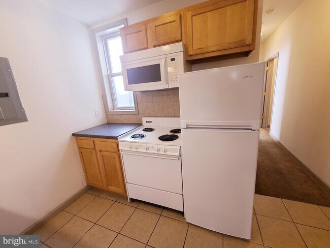 Foto del edificio - 1607 W Oxford St