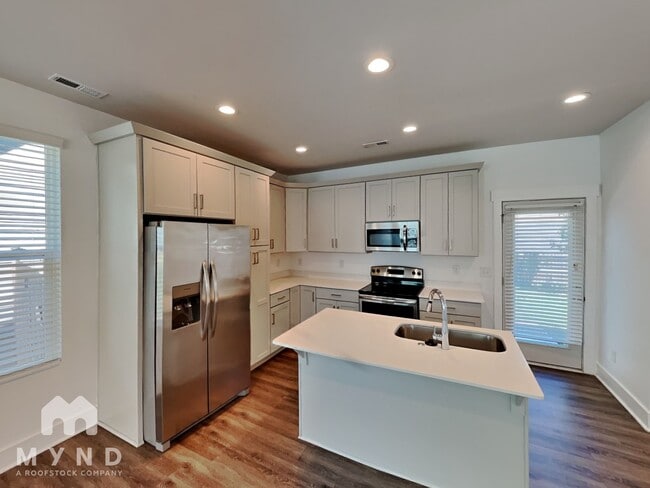 Foto del edificio - 3913 Ironwood St