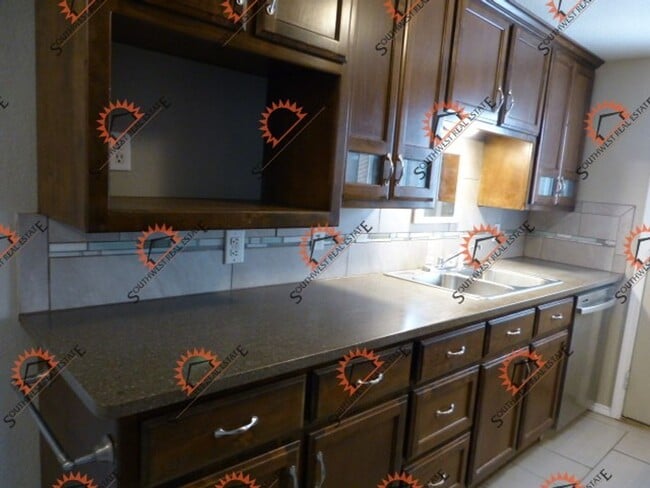 Foto del edificio - Super cute 2 bedroom 1 bath home