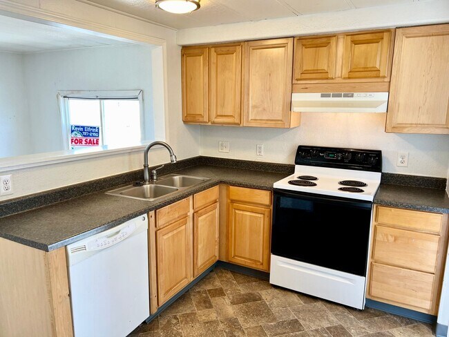 Foto del edificio - Southside 2 Bed Mobile Home at Southwood Manor