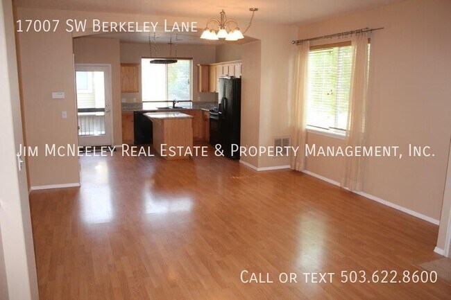 Building Photo - Lovely Arbor Station Townhome - Nearly 200...