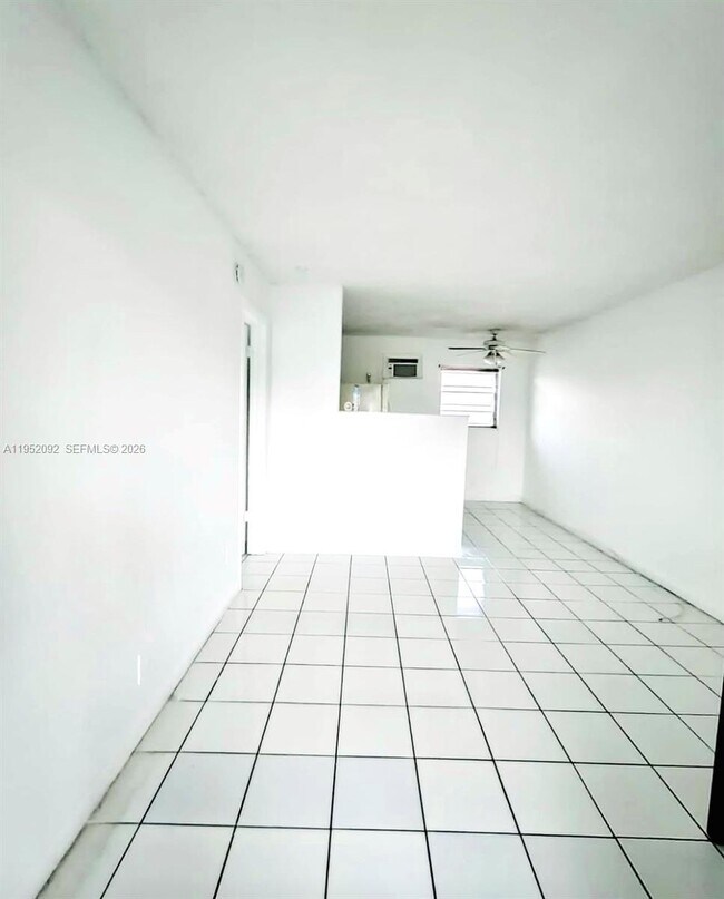 Foto del edificio - 400 SE 31st St