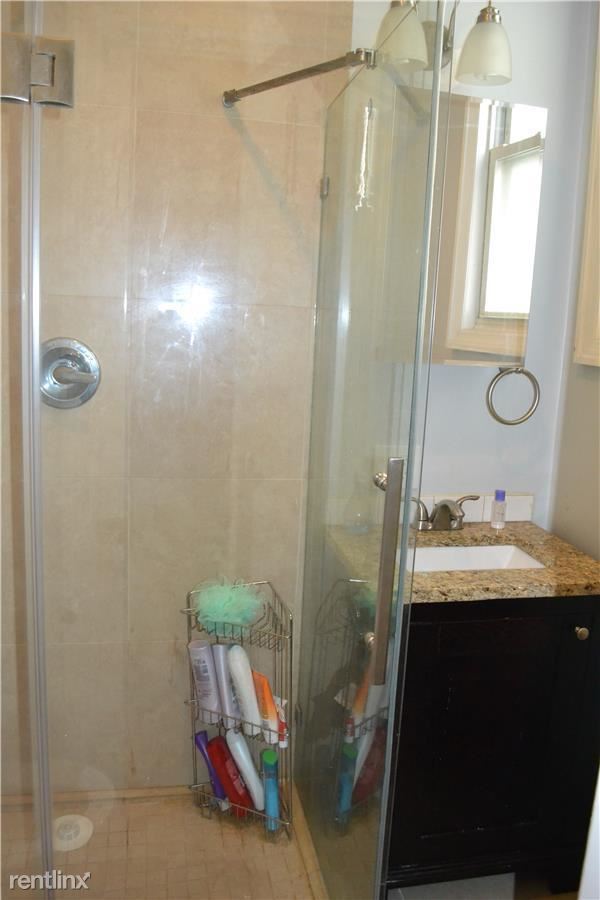 Foto del edificio - 2131 46th St