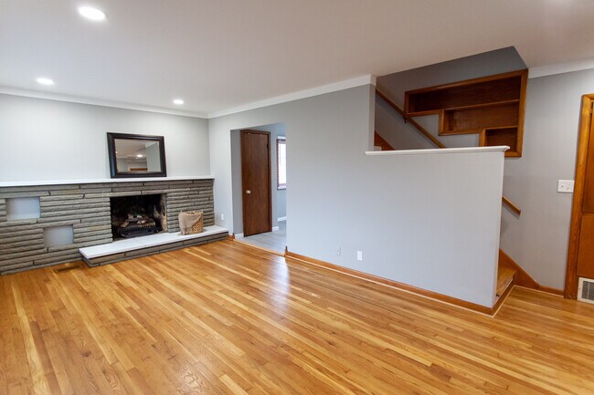 Foto del edificio - 2295 Shrewsbury Rd