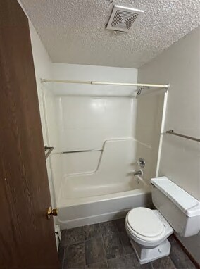 Building Photo - 430 S Van Buren St