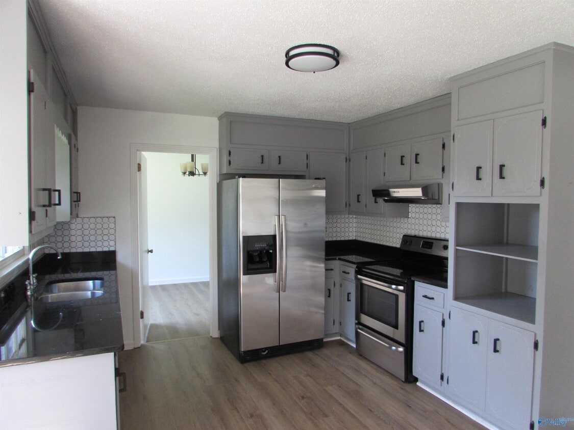 Foto principal - 2200 Britain Ave SW