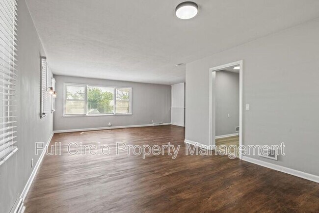 Building Photo - 7214 Northridge Dr