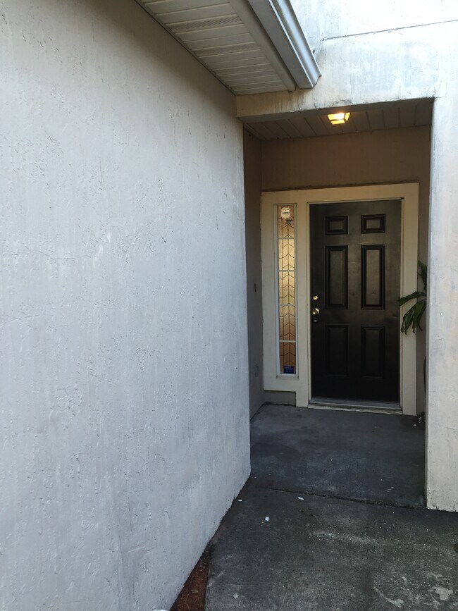 Foto del edificio - 7759 Playschool Ln