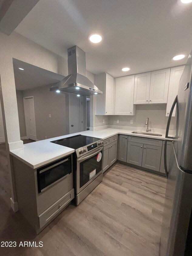 1340 N Recker Rd Unit 145, Mesa, AZ 85205 Room for Rent in Mesa, AZ