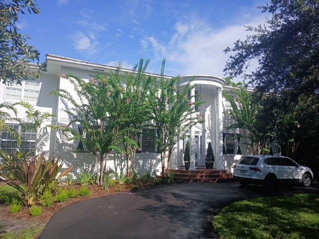 Primary Photo - 2828 Segovia St