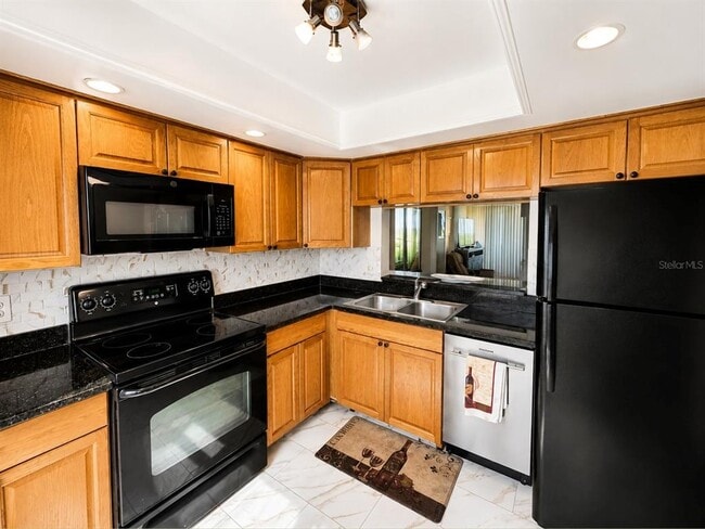 Building Photo - 2616 Cove Cay Dr