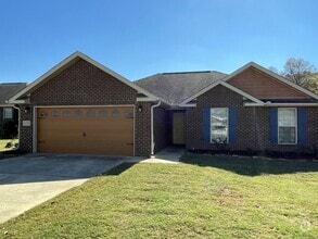 Building Photo - 106 Summerset Ln