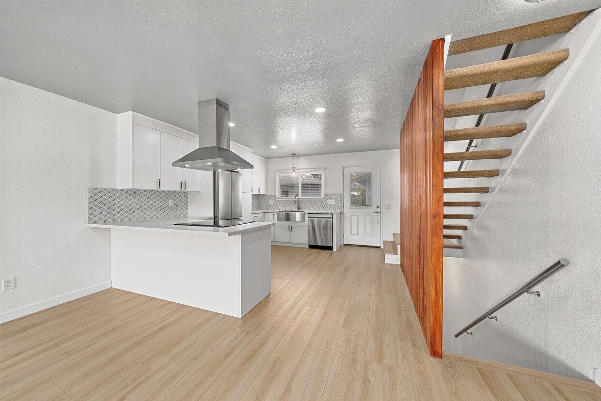 Foto principal - 1101 Colusa St