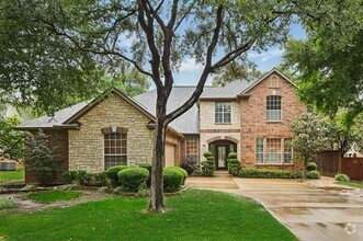 Building Photo - 3228 Kent Dr