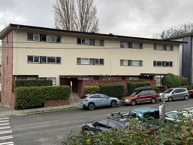 Building Photo - 4640 22nd Ave NE