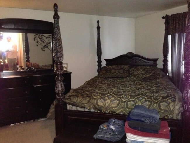 Building Photo - 196 Linden Avenue, Apt.# 2