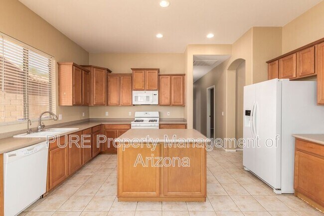 Foto del edificio - 7418 W Lariat Ln