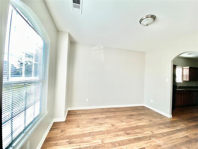 Foto del edificio - 2134 Redbud Dr