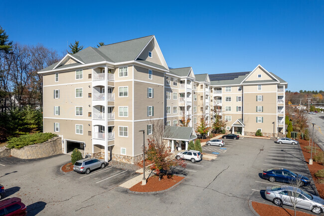 Village Green - Apartments in Tewksbury, MA | Apartments.com