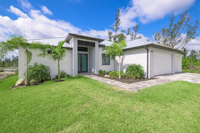 Foto del edificio - 3432 SW 8th St