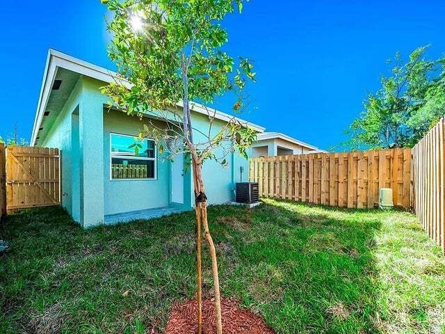 Foto del edificio - 2714 Nokomis Ave