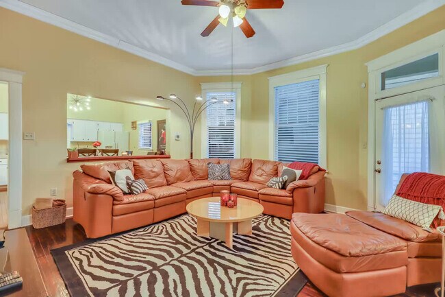 Foto del edificio - 524 E Duffy St