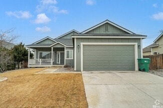Building Photo - 638 Canary Cir