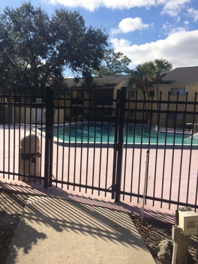 1st Floor 1Bdrm 1Bth - 1st Floor 1Bdrm 1Bth Apartment
