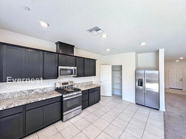 Building Photo - 8128 Bossa Nova Way