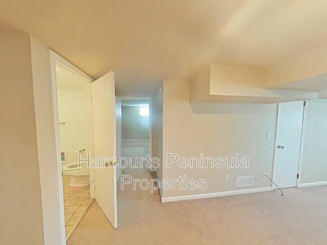 Photo - 1011 N Rainier Ave House