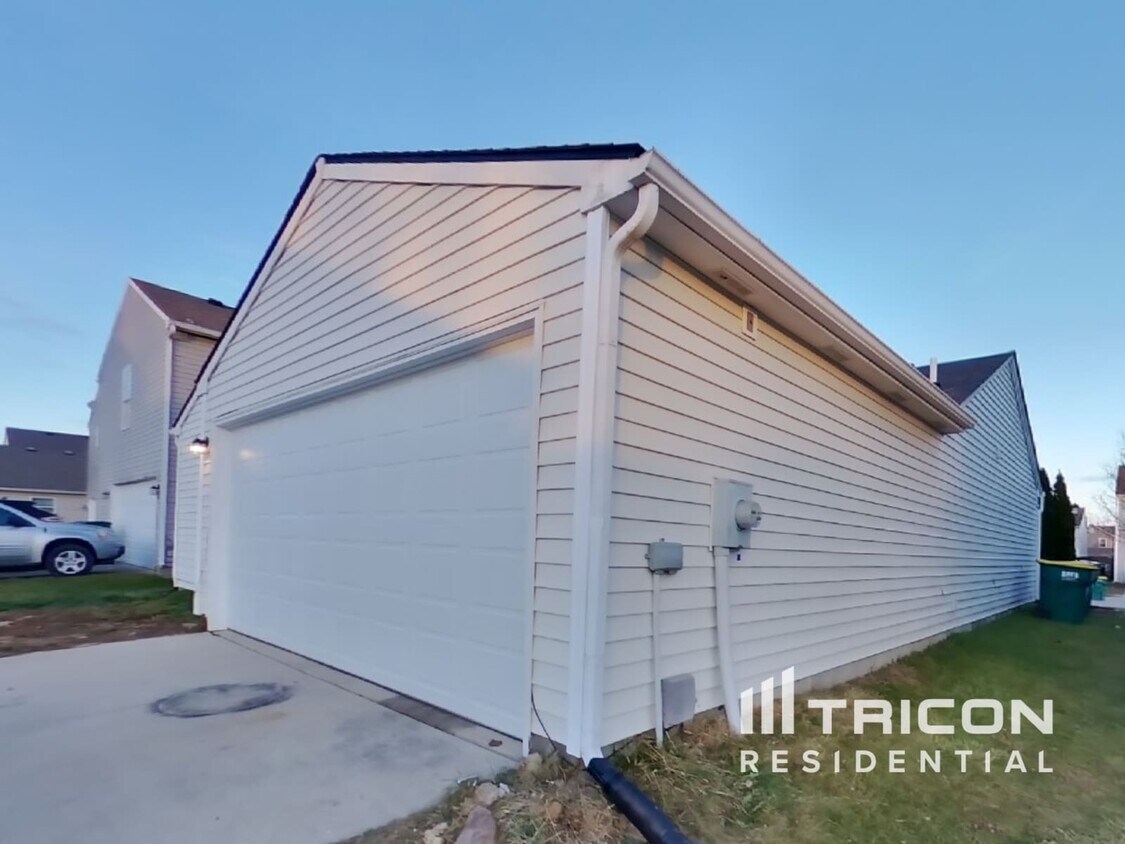 Foto del edificio - 2318 Blackthorn Dr