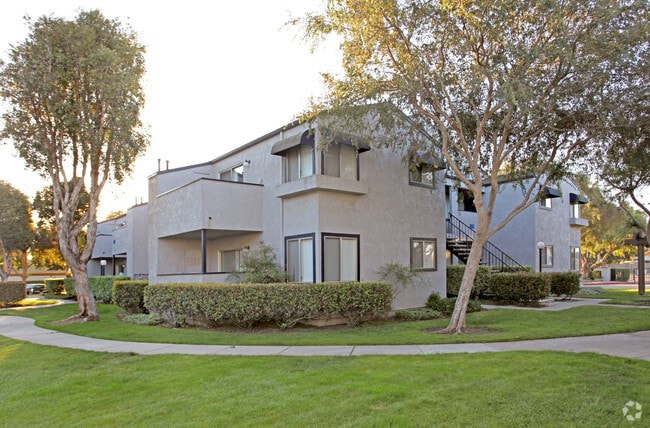 Foto del edificio - Arbor Ridge