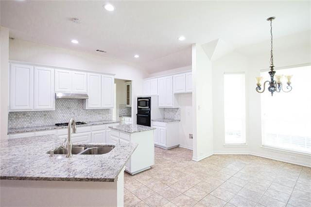 Foto del edificio - 1029 Janus Dr