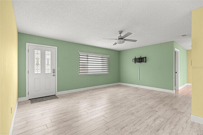 Foto del edificio - 8470 SW 107th Pl