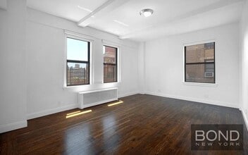 Building Photo - 12 East 86th St