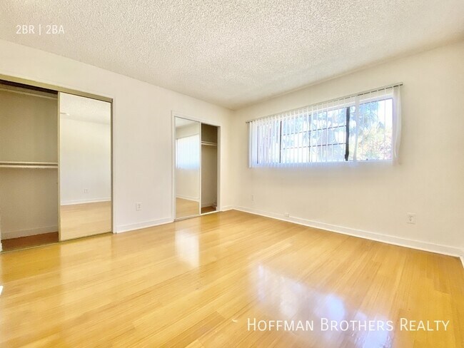 Foto del edificio - 9801 Tabor St