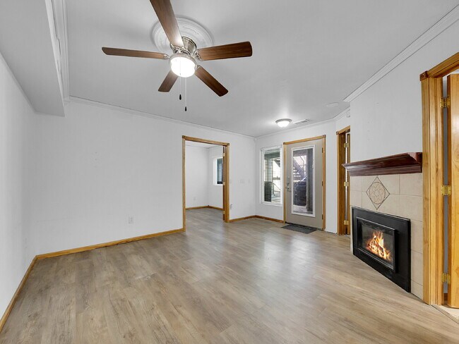 Building Photo - $1,440.95 - 2 Bedrooms, 1 Bathroom, Condo in Lakewood with Washer and Dryer!