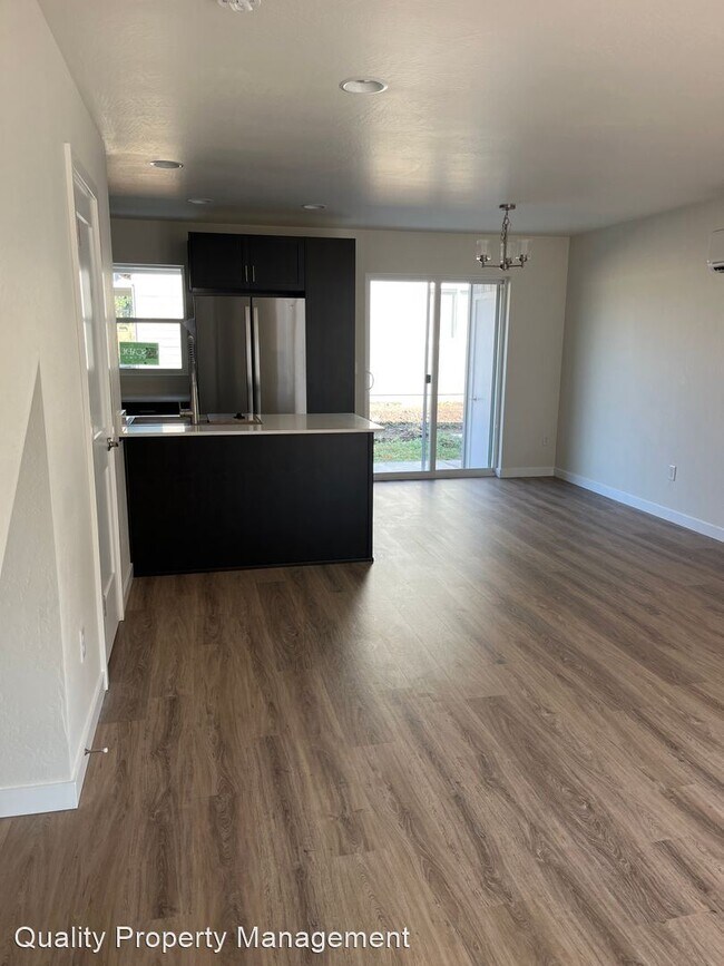 Building Photo - 2 br, 1.5 bath House - 191 Northridge Terrace