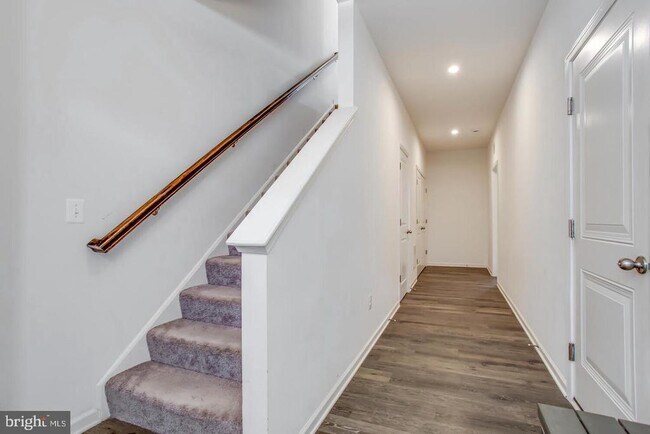 Foto del edificio - 1606 Dorothy Ln