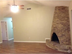 Building Photo - 1601 Rutland Dr